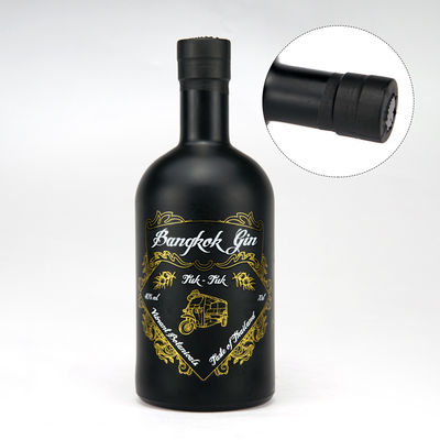 Botella de vidrio de vodka bordeaux personalizada de 500 ml con manipulación de superficie de pintura