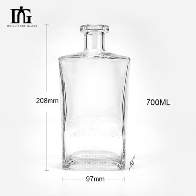 OEM/ODM aceptable de lujo 500 ml de vidrio cuadrado botella de licor para el vino helado