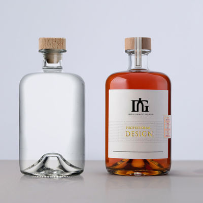 Botella de vidrio de capacidad personalizada para bebidas alcohólicas Tequila Vodka Brandy Whisky Rum Gin Liquor 500ml/700ml/750ml