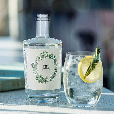 Botellas de vidrio de 750 ml para bebidas con diseño elegante