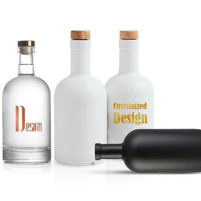 Vidrio de sílex negro mate 500 ml/700 ml/750 ml vacío redondo vodka alcohol whisky ginebra botella de licor con corcho