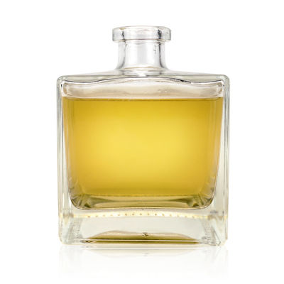 Grabado Custom 750ml Botella de vidrio cuadrada para el vino de frutas whisky vodka brandy ron gin