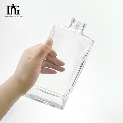 Botella de vidrio transparente de 500 ml de alto cuadrado para refrescos de corcho personalizado Vodka Whiskey botella de brandy