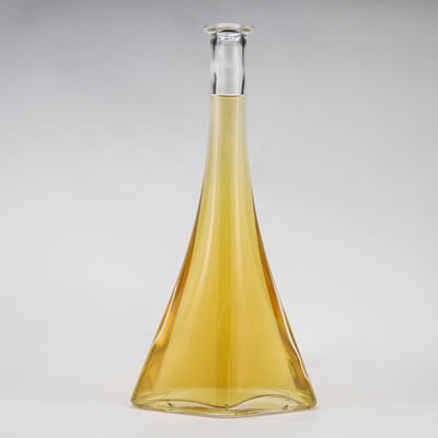 Whisky Vodka Rum Brandy CORK Botella de vidrio con agarre fácil Forma de moda y tipo de sellado CORK