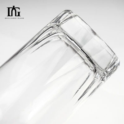 Botella de vidrio para vodka whisky brandy ron licor diseño exquisito y funcionalidad