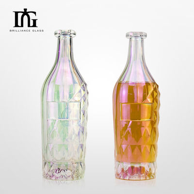 Collar de vidrio transparente y tapa Botella de 700 ml para vodka gin whisky ron