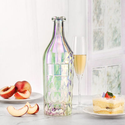 Collar de vidrio transparente y tapa Botella de 700 ml para vodka gin whisky ron