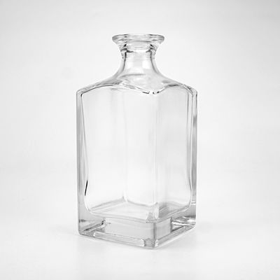 Tipo de tapa de corcho tornillo ambos 750 ml de forma cuadrada de vidrio botella de ginebra whisky licor para farmacia