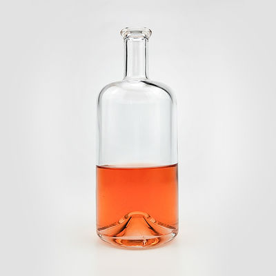 Botella de vidrio de 750 ml con superficie de grabado y tapa de corcho perfecta
