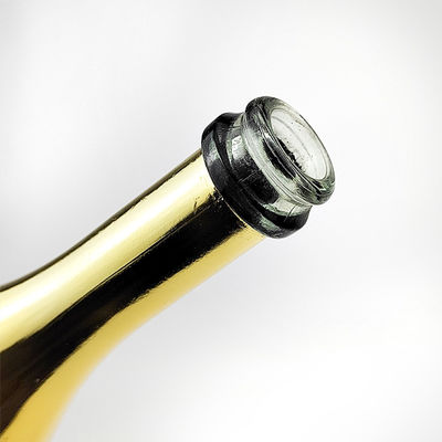 Botella de vidrio de champán de color oro con corcho para bebidas industriales