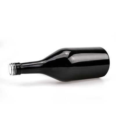 Botella de vidrio de pintura negra vacía para whisky vodka 500 ml botella de tapa de tornillo de 1.75L