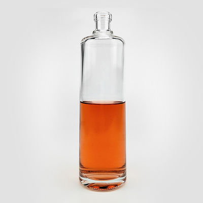 Disponible gratuitamente 750 ml 700 ml Popular botella de vidrio ecológico para bebidas espirituosas de ron Gin