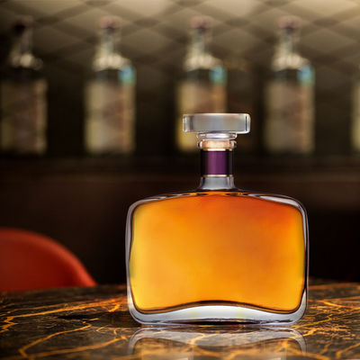 Botella de vidrio de ginebra 360 ml con material de cuello y tapones