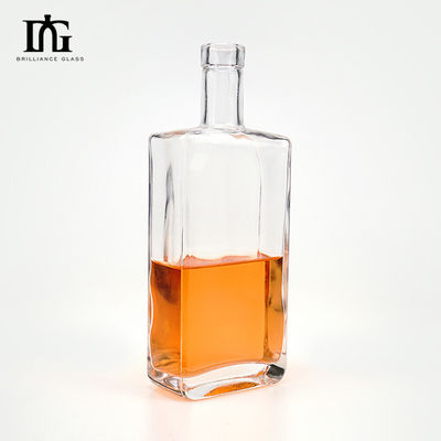 Estampado y pintura en caliente Botella de vidrio para ron whisky vodka bebidas alcohólicas en 700 ml tamaño