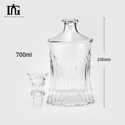 Material del collar Decanter de whisky de cristal de 700 ml Logotipo personalizado para licores y bebidas