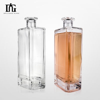 500 ml 750 ml Etiqueta de estampado caliente con fondo grueso grabado Botella de vodka para licores