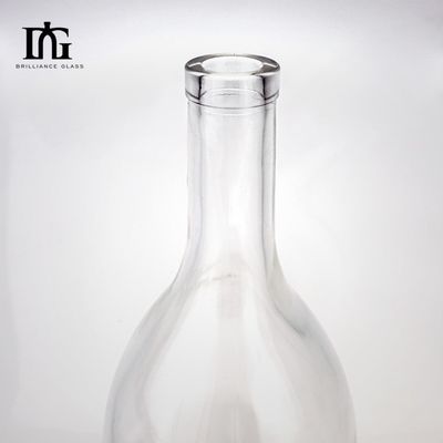 Botella de licor de vidrio redonda de 250 ml/500 ml/700 ml/750 ml de capacidad con tipo de sellado CORK