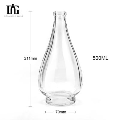 Botella de whisky de 750 ml con diseño de cristal de pirámide de lujo y sello de corcho