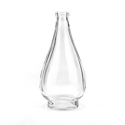 Botella de vidrio de ámbar con corcho de vidrio 500ml/700ml/750ml Capacidad Hotsale Perfume vacío