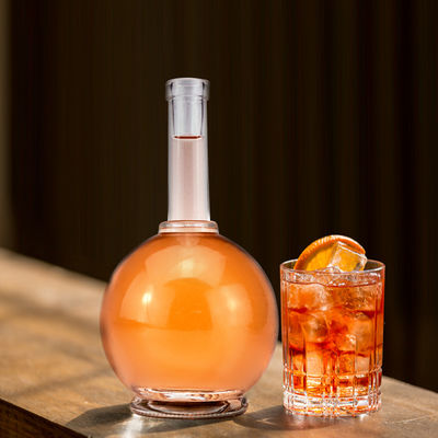 Material de vidrio Custom Clear Luxury Liquor Box Botella de 750 ml 500 ml para bebidas espirituosas de vino
