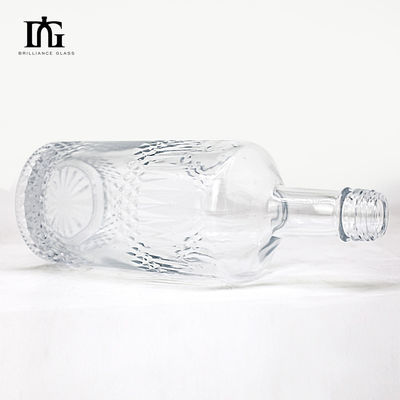 Botellas redondas de vidrio para bebidas de 500 ml para el sellado de licor Tipo CORK Aceptable OEM/ODM