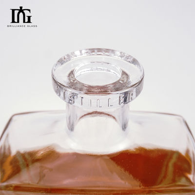 Material del cuerpo Botella de vidrio de 700 ml 750 ml para licores y bebidas