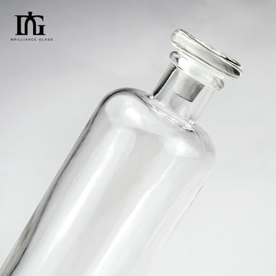 Botella de vidrio de 750 ml de color negro mate para whisky y bebidas industriales Material de base vidrio