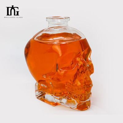 Botella de vidrio de impresión de pantalla 750 ml Jarrón de forma de cráneo creativo con corcho