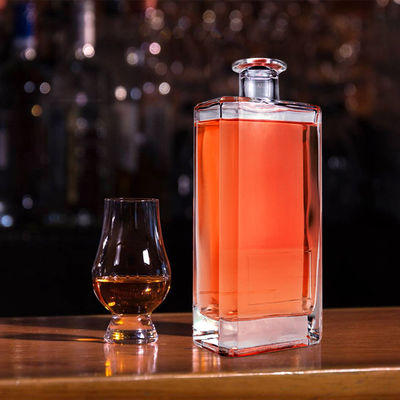 Estampación en pantalla y estampado en caliente Botella de vidrio para ron de brandy Vodka 500ml/700ml/750ml