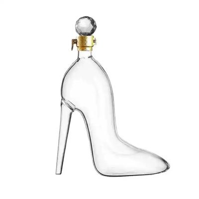 Forma de zapatos de tacón alto Único 500ml 750ml Capacidad Whiskey Vino tinto Vodka Botella de vidrio