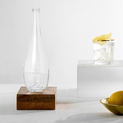 Elegante botella de vino de vidrio transparente de 200 ml 250 ml 330 ml 375 ml 500 ml 750 ml con tapones de madera