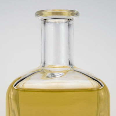 Conjunto de botellas de whisky de vidrio cuadrado a medida 5CL 500ML 750ML Vial congelado Base de material vidrio
