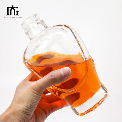 Botella de vidrio transparente de 750 ml para el suministro directo de brandy, ron, whisky, ginebra y vodka