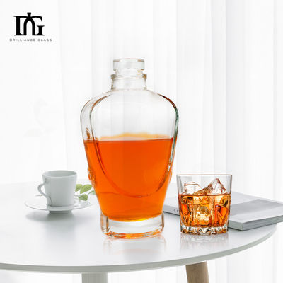 Botella de vidrio transparente de 750 ml para el suministro directo de brandy, ron, whisky, ginebra y vodka