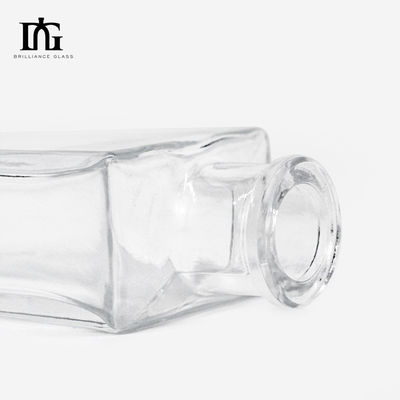 Material Collar de vidrio 700ml 750ml Brandy claro ron whisky ginebra vodka botella con corcho