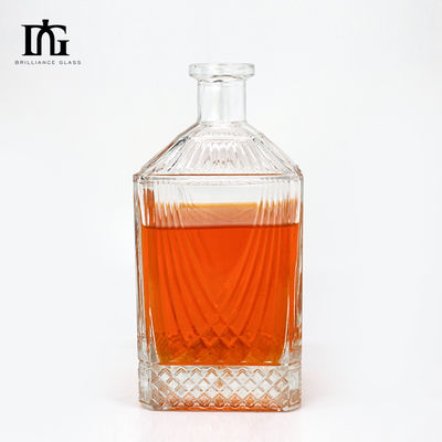 Botellas de vidrio de 700 ml para vino de 750 ml Whisky Brilliance Rum Gin Producidores de suministro vacío