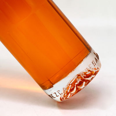 Whisky Rum Gin Tequila Brandy Spirits Botella de vidrio con tapon de corcho 750 ml Capacidad