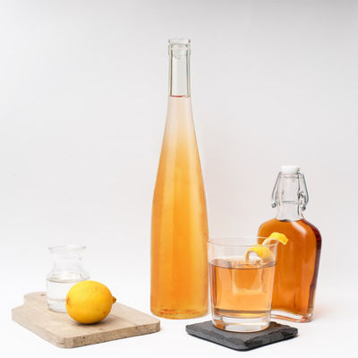 Grabación de la superficie Manipulación 380ml 700ml Botella de vidrio para tequila whisky vodka ron brandy