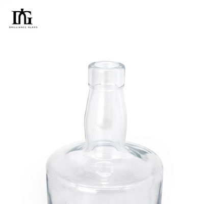 Material del cuerpo Vidrio 260 ml Mini botellas Vidrio transparente botella para licor de whisky y vino