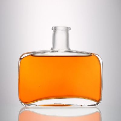 Muestra proporcionada libremente Botella de vidrio para vodka Gin whisky licores 750 ml 500 ml