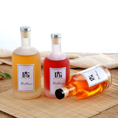 Botellas de vidrio para bebidas industriales de 750 ml de capacidad para vodka caliente, brandy y vino helado