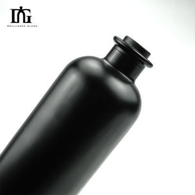 OEM/ODM aceptable Botella de vidrio de vodka de 750 ml con tapa de metal y tapa de tornillo de corcho