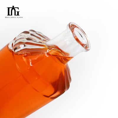 Tipo de sellado Corcho 750 ml Botella de vidrio cuadrado de vino para botellas de licor de diseño personalizado