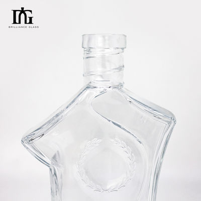 Botella cuadrada de 500 ml Whiskey Gin Vodka Botella cuadrada de vidrio para pintura Electroplataje