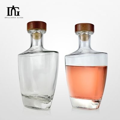 Logotipo Botella de vidrio 500ml 700ml 750ml Capacidad tapones de corcho de cuello alto para whisky de lujo vodka bebidas espirituosas