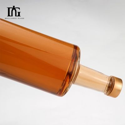Grabación de botellas de vidrio redondas clásicas vacías de 500 ml personalizadas para licor