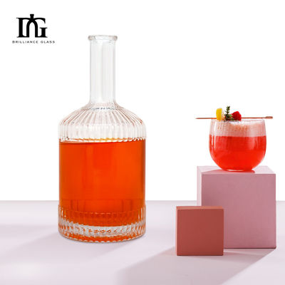 500 ml/700 ml Botella de vidrio transparente de alta calidad con tapa de tornillo
