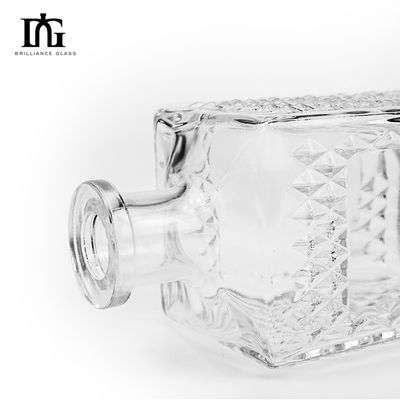 Conjunto regalo de whisky de 500 ml y conjunto de vidrio grabado para una experiencia de bebida exclusiva