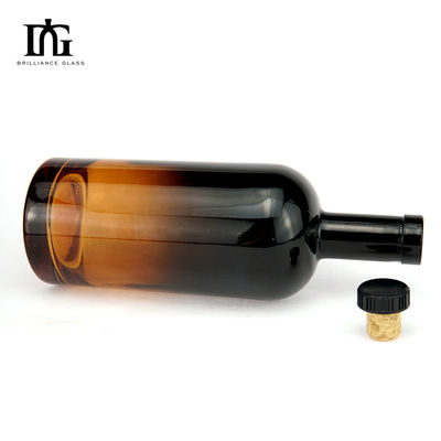 Botella de vidrio de sílex super grabado para whisky vodka tequila 700 ml de capacidad transparente