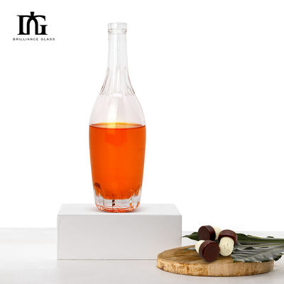 250 ml/500 ml/700 ml/750 ml Botella de vidrio de vino tinto Sello de corcho resistente y hermético